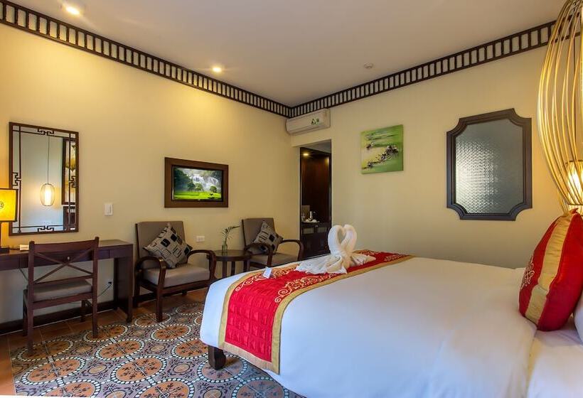 اتاق لوکس با چشم‌انداز باغ, Hoi An Field Boutique Resort & Spa