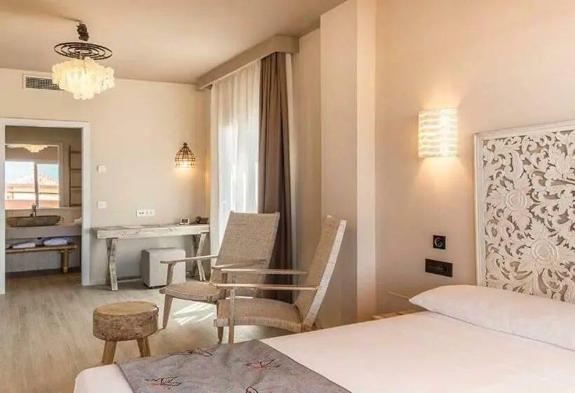 プールの見えるデラックスルーム, Tarifa Lances By Qhotels