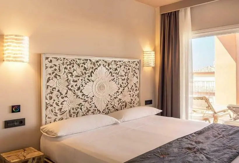 プールの見えるデラックスルーム, Tarifa Lances By Qhotels