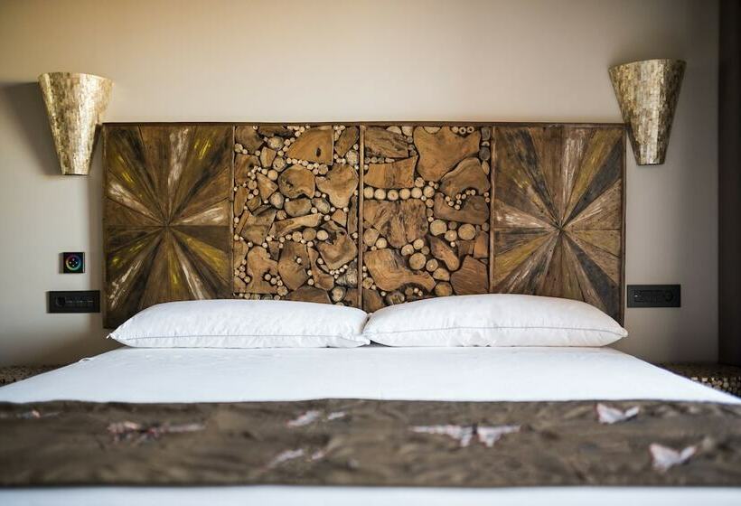 プールビュースタンダードルーム, Tarifa Lances By Qhotels