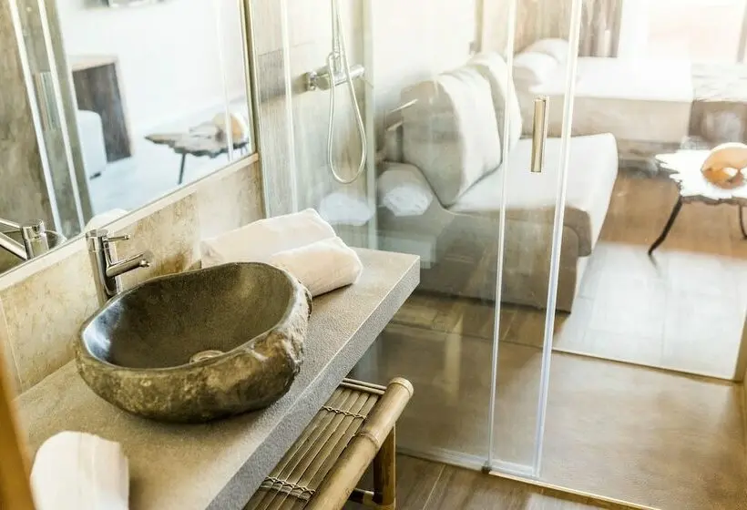 プールビュースタンダードルーム, Tarifa Lances By Qhotels