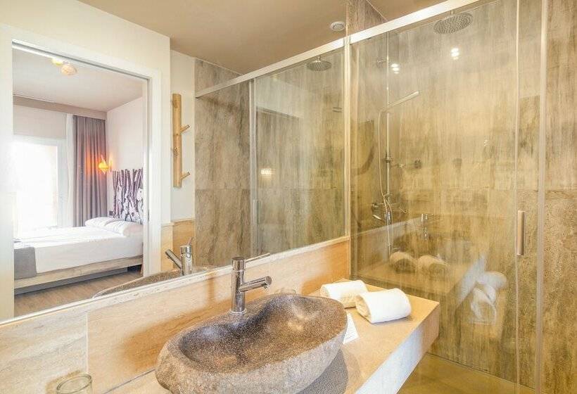 オーシャンビュースタンダードルーム, Tarifa Lances By Qhotels