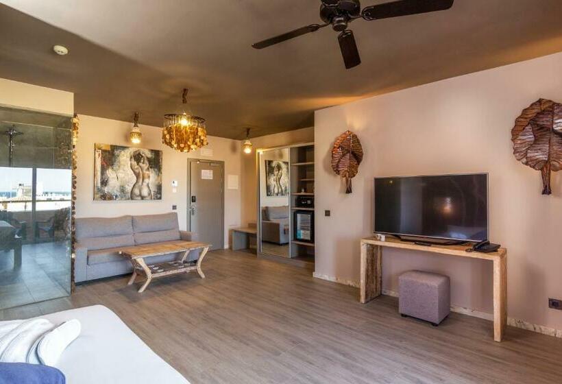 オーシャンビュージュニアスイート, Tarifa Lances By Qhotels