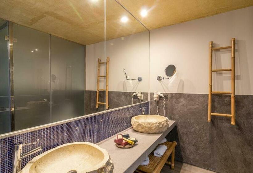 オーシャンビュージュニアスイート, Tarifa Lances By Qhotels