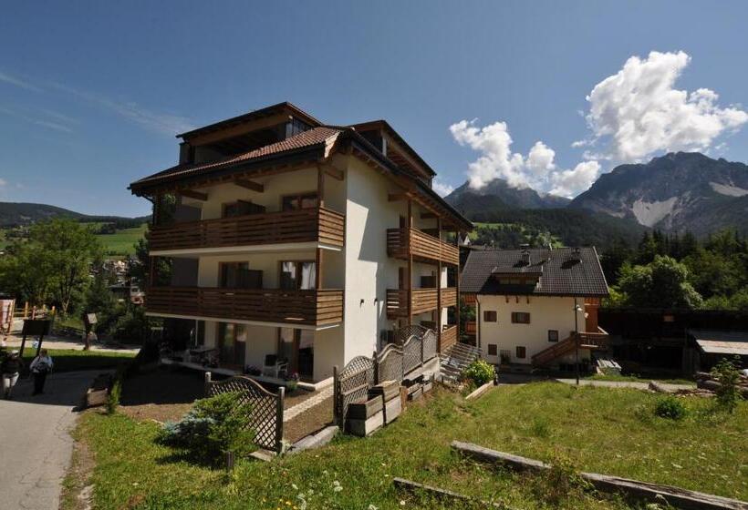 חדר דלוקס עם מרפסת, Piccolo Hotel Claudia No Pets