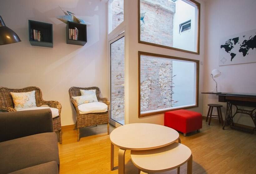 스탠다드 룸 가든 전망, Ptm Downtown Hostel&suites