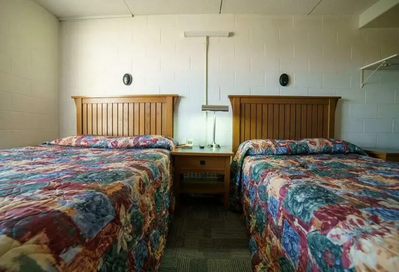２ダブルベッドのスタンダードルーム, Capone's Hideaway Motel