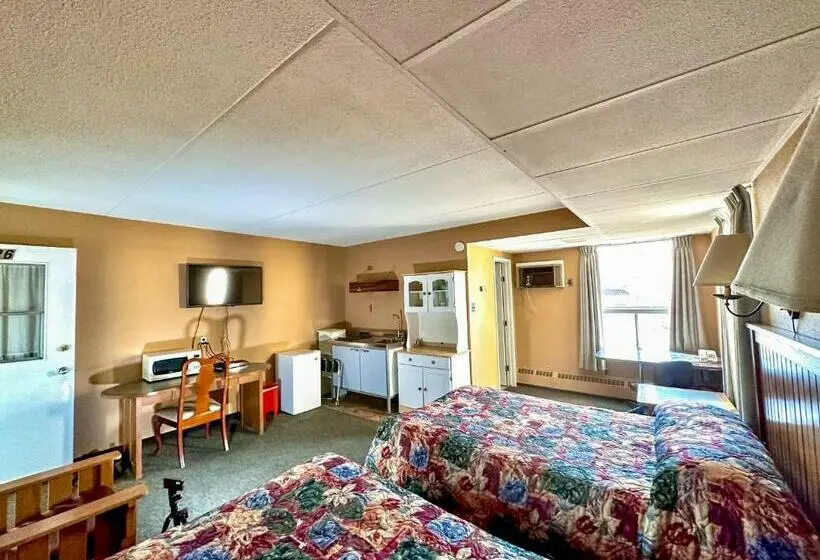 ２ダブルベッドのスタンダードルーム, Capone's Hideaway Motel