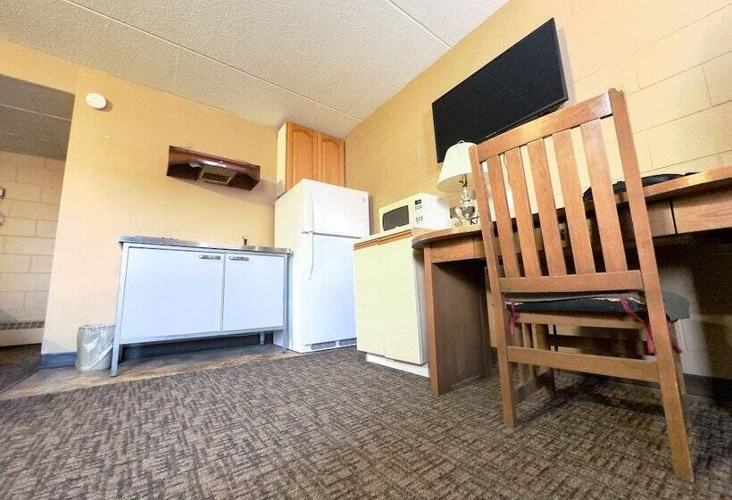 חדר סטנדרט שתי מיטות זוגיות, Capone's Hideaway Motel