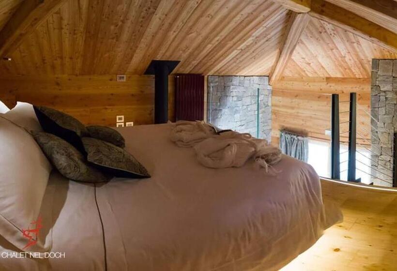 발코니가 있는 스위트, Chalet Nel Doch Villa Cheia
