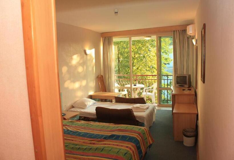 Номер Стандарт с Балконом, Kristel Park All Inclusive Light