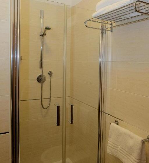 스탠다드 4인용 룸 측면 바다 전망, Orizzonte