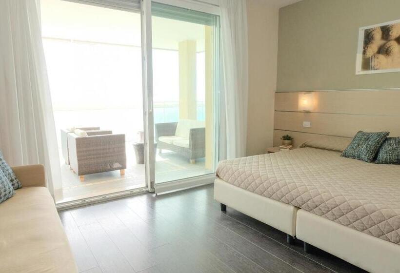 수피리어 트리플 룸, Orizzonte