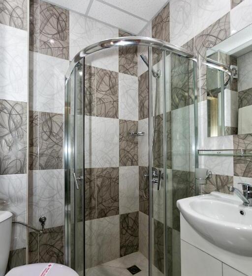 חדר משפחתי, Villa Santa Maria