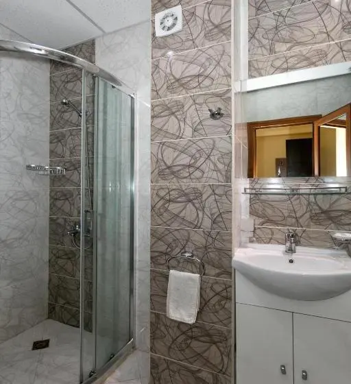 ２ベッドルームアパートメント, Villa Santa Maria