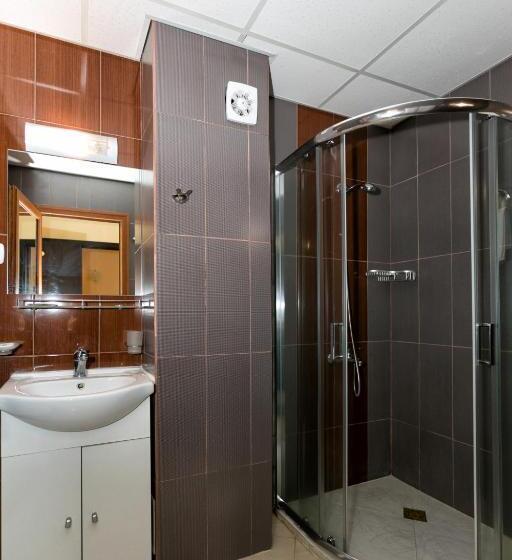 דירת שני חדרים, Villa Santa Maria