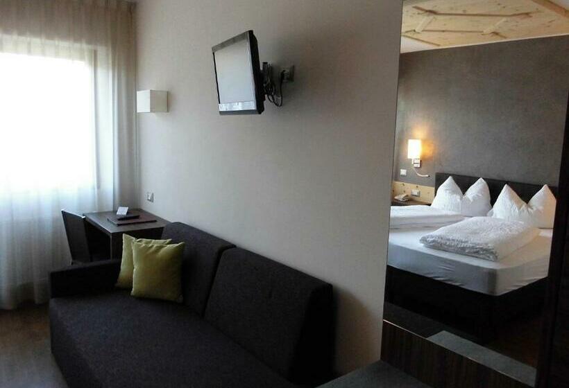 バルコニー付きスタンダードルーム, Zum Tiroler Adler