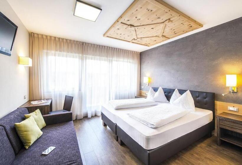 バルコニー付きスタンダードルーム, Zum Tiroler Adler