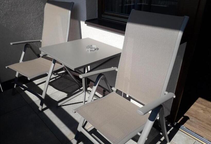 バルコニー付きデラックスルーム, Zum Tiroler Adler