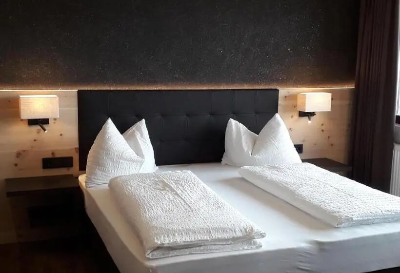 Deluxe-huone Parveke, Zum Tiroler Adler