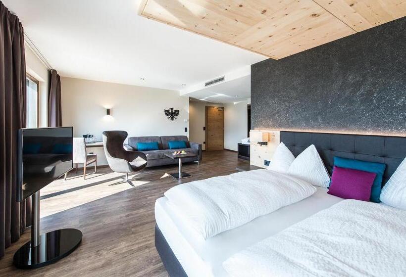 テラス付きジュニアスイート, Zum Tiroler Adler