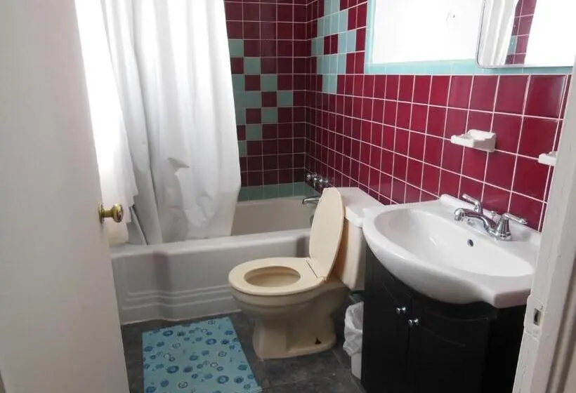 Standard-huone 2 Parivuodetta, Kent Motel