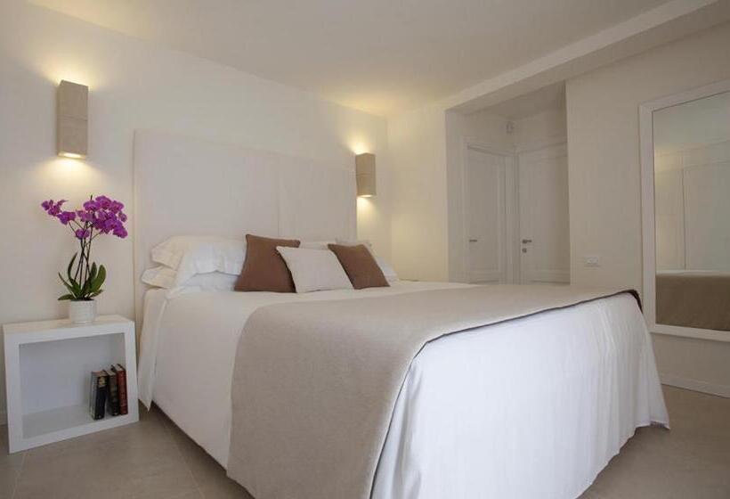 غرفة قياسية مطلّة علي البحر, Baia Bianca Suites