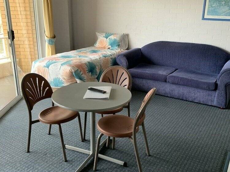 סוויטה, Ulladulla Harbour Motel