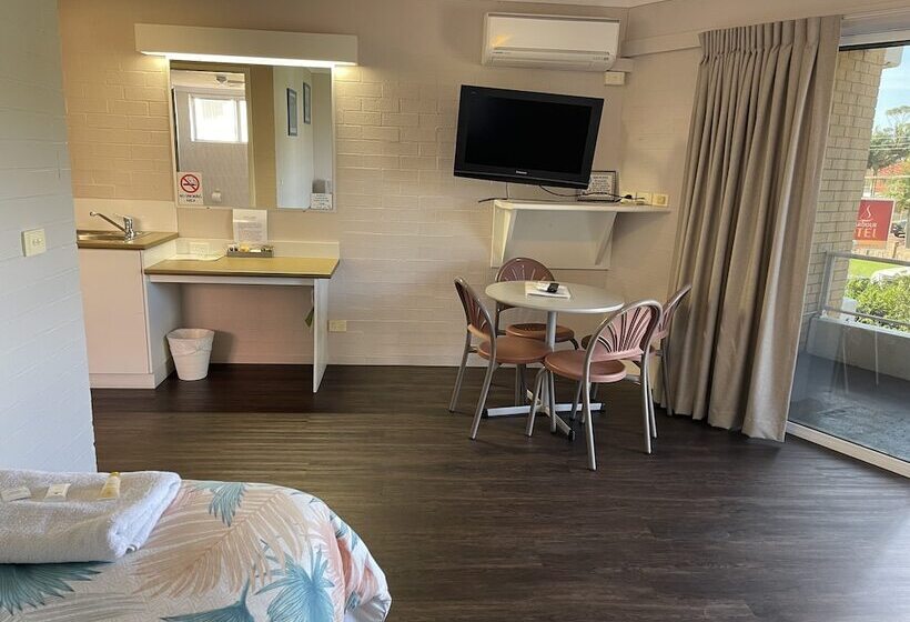 סוויטה, Ulladulla Harbour Motel