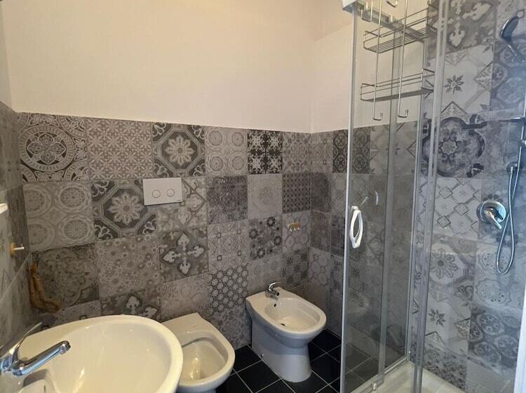 スタンダード４人部屋, Casa Vacanza Borgo Antico