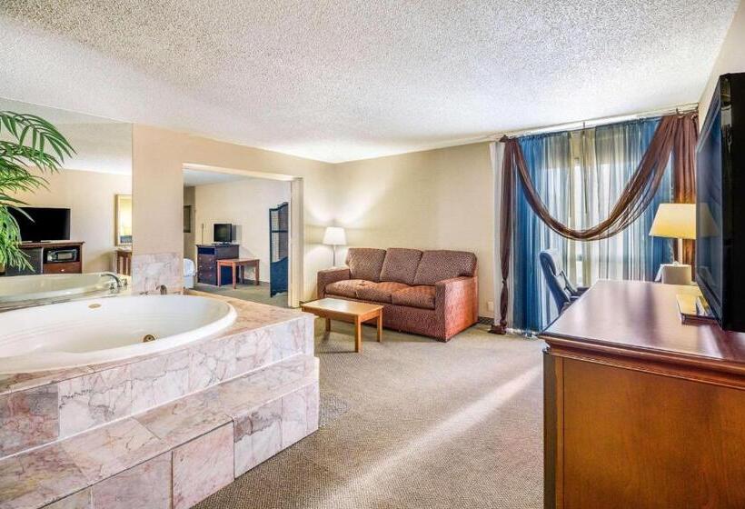 جناح سرير كينج, Riverside