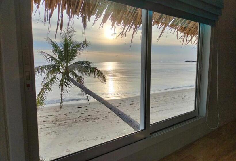 스탠다드 방갈로, Sand Terrace Beach Bungalows