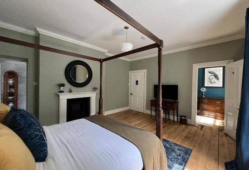 스탠다드 룸 킹사이즈 침대, Sancreed House Bed And Breakfast