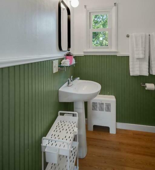 Номер Стандарт 2 Двуспальные Кровати, Birches Motel