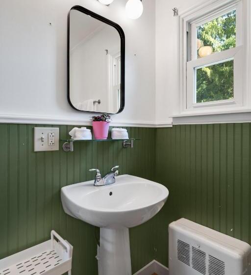 Номер Стандарт 2 Двуспальные Кровати, Birches Motel