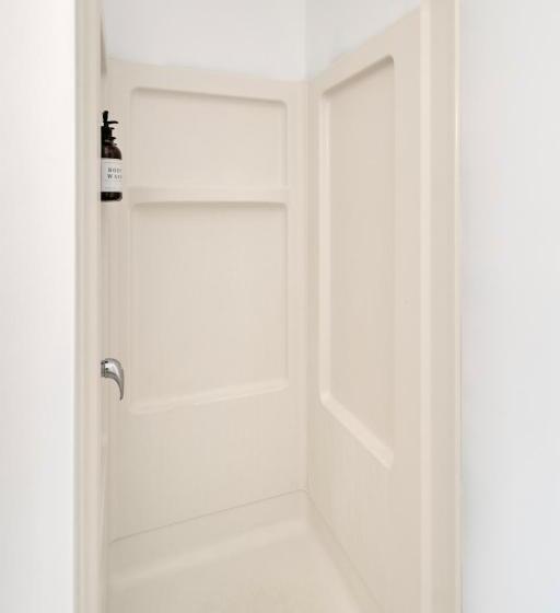 Студио Стандарт с Балконом, Birches Motel