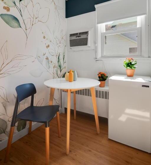 Номер Deluxe Кровать Кинг, Birches Motel