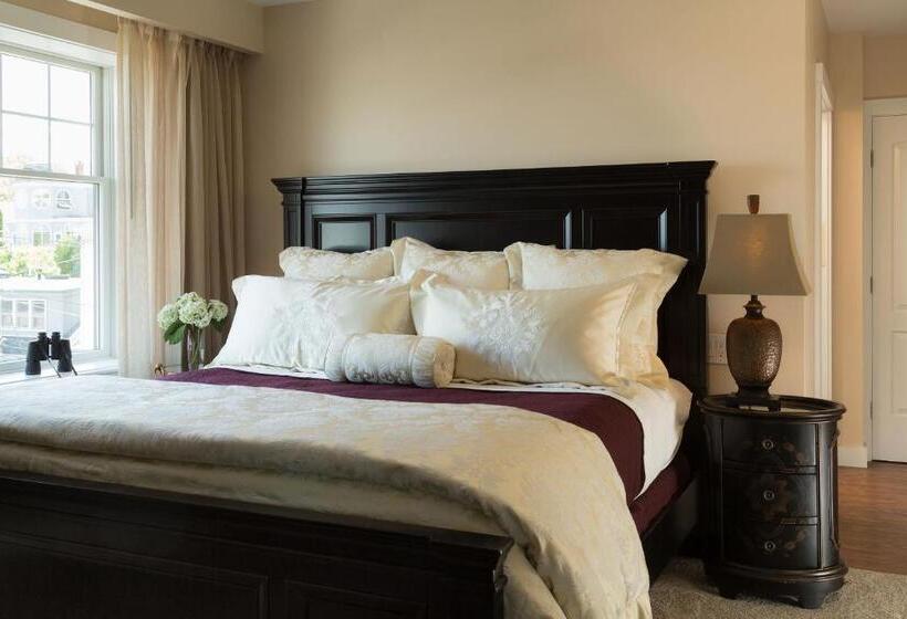 エクゼクティブスイート, 16 Bay View