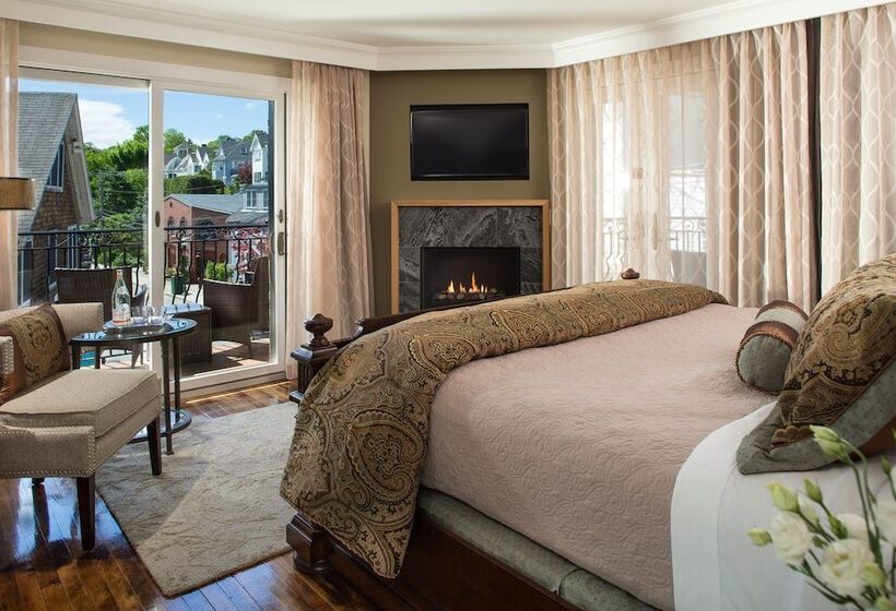 エクゼクティブスイート, 16 Bay View