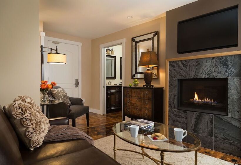 エクゼクティブスイート, 16 Bay View