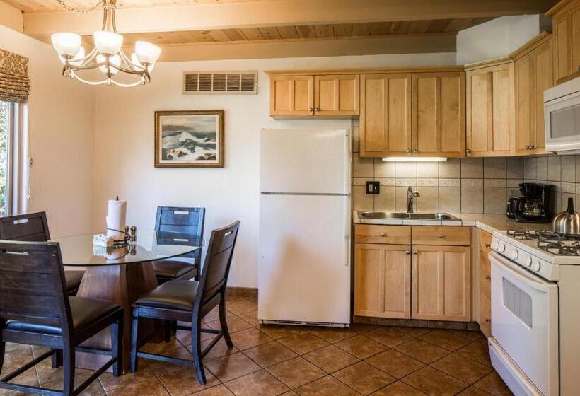 كابينة, Andril Fireplace Cottages