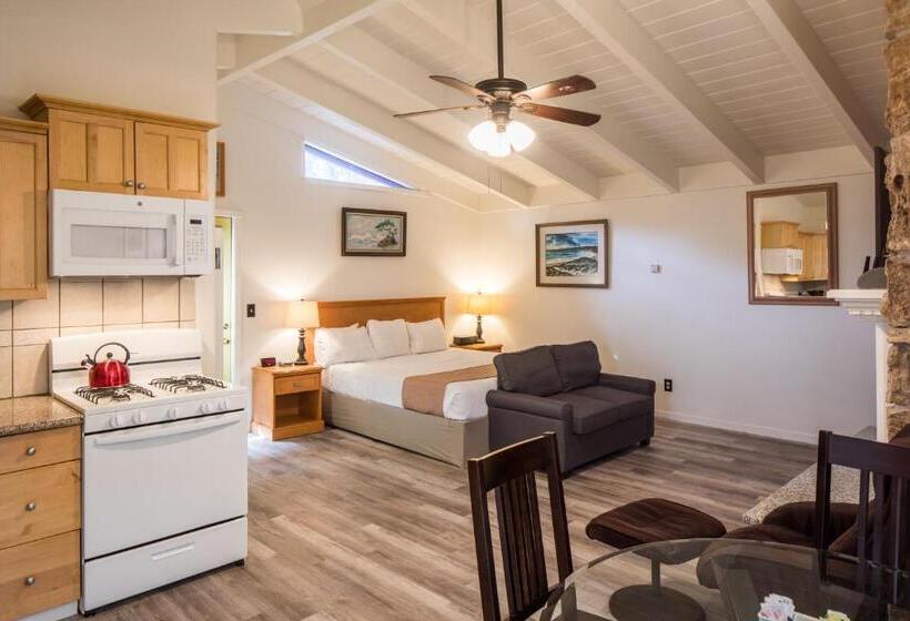 إستوديو قياسى, Andril Fireplace Cottages