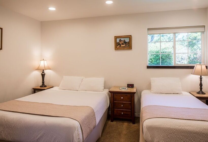 منزل غرفتين نوم, Andril Fireplace Cottages