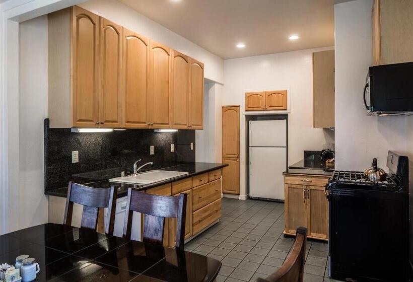 ‫فيلا غرفة نوم واحدة, Andril Fireplace Cottages