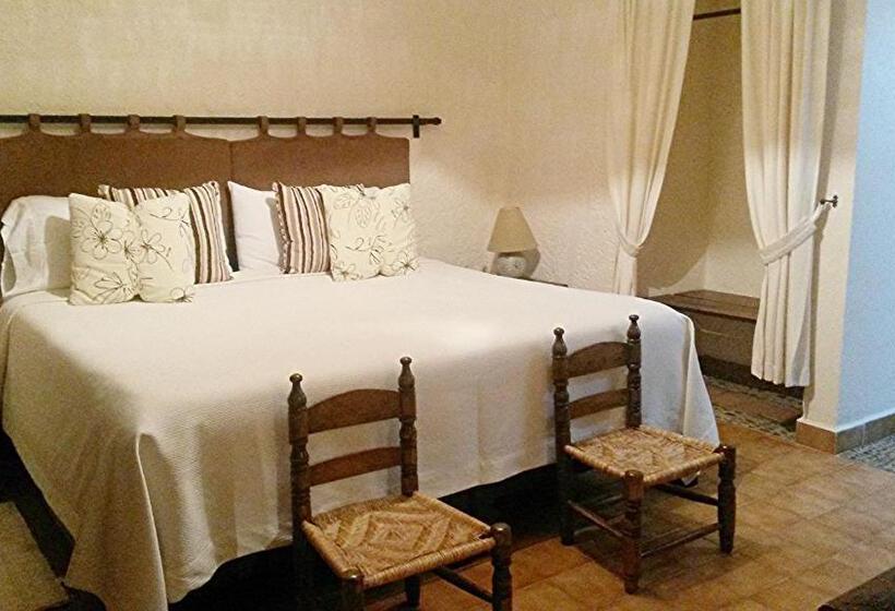 غرفة قياسية سرير كينج, Boutique Casa De Campo Malinalco