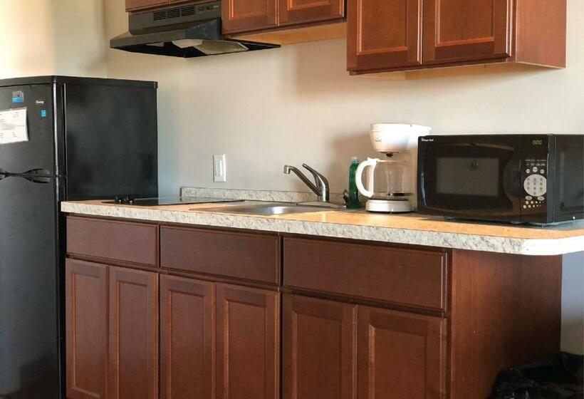 Студия Deluxe, Brinton Suites