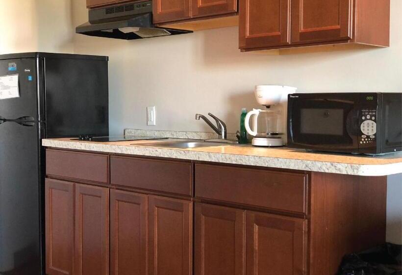 Номер Deluxe, Brinton Suites