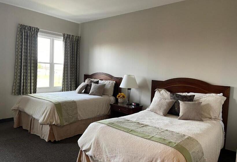 Номер Deluxe, Brinton Suites