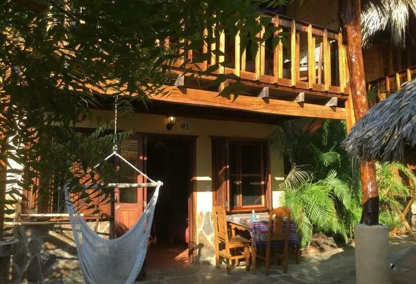 デラックスバンガロー, Las Cabañas Mágicas