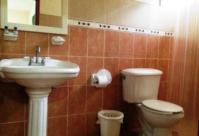 غرفه قياسيه سريرين مزدوجين, Paraiso Huasteco